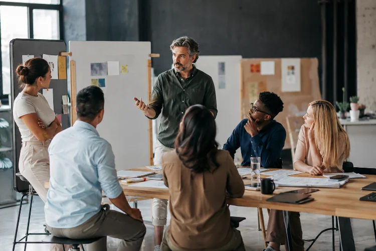 Different Leadership Styles: When to Use Each One Effectively