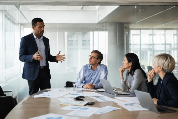 How Leaders Can Communicate Clearly in Complex Workplace Situations